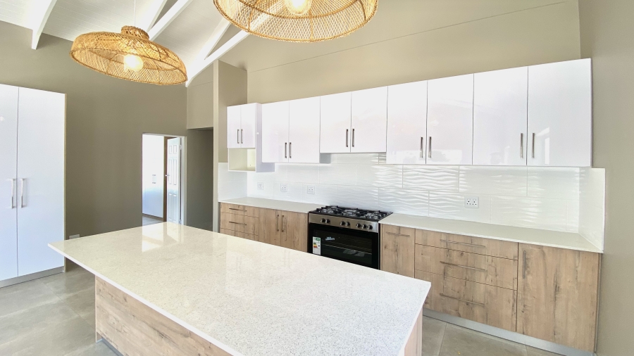 3 Bedroom Property for Sale in Velddrif Western Cape